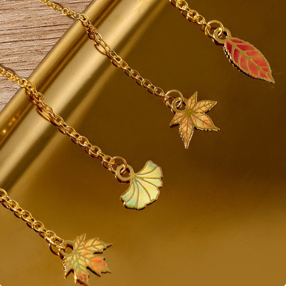 Metal Leaves Bronzing Bookmark - Stationery And Office Supply Chain recension och pris